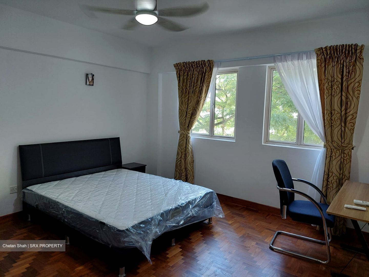 Melville Park (D18), Condominium #529011601